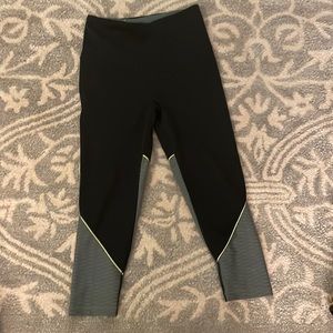 Victoria’s Secret leggings